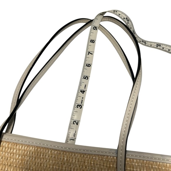 IZZY & ALI Tote Bag Woven Straw and Beige - Picture 12 of 13